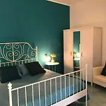 度假居 Grace's Place 斯科佩洛