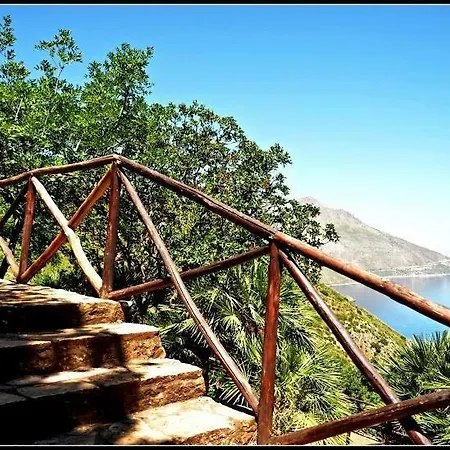 Grace's Place * Scopello (Sicily)